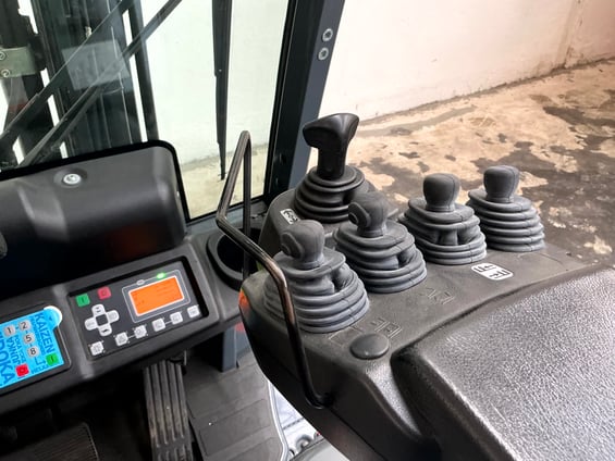 Elektrostapler Toyota 8FBE20T (BJ: 2019)