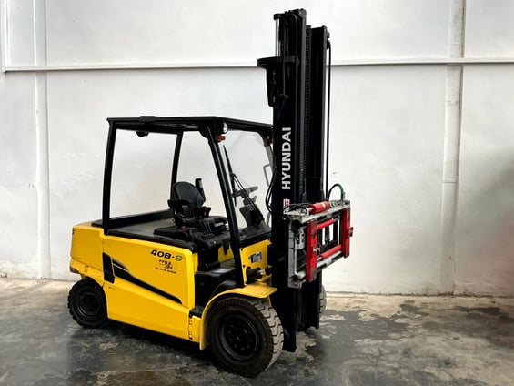Elektrostapler Hyundai 40B-9 (BJ: 2015)