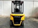 Elektrostapler Hyundai 40B-9 (BJ: 2015)