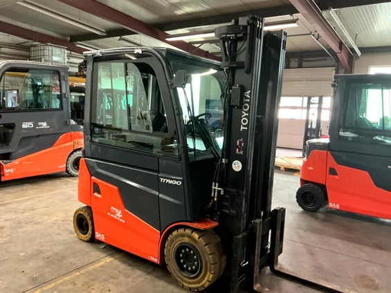 Elektrostapler Toyota 9FBMK30T (BJ: 2022)