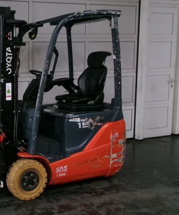 Elektro 3 Rad-Stapler Toyota 8FBE15T (BJ: 2018)