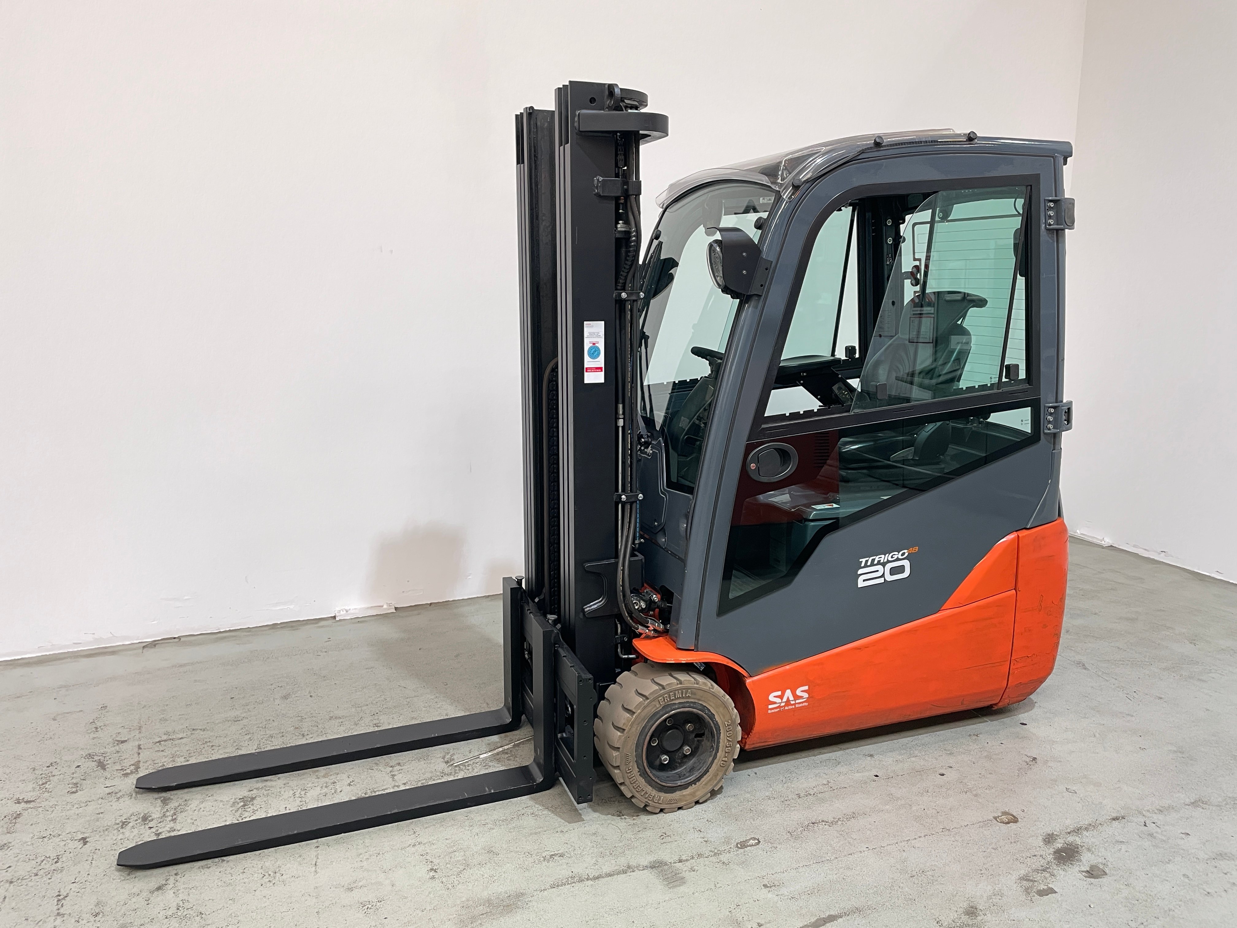 Elektro 3 Rad-Stapler Toyota 8FBE20T (BJ: 2018)