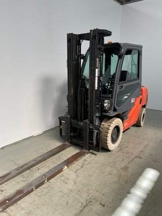 Treibgasstapler Toyota 02-8FGF30 (BJ: 2018)