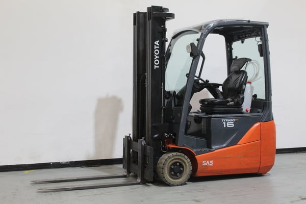 Elektro 3 Rad-Stapler Toyota 8FBEK16T (BJ: 2018)