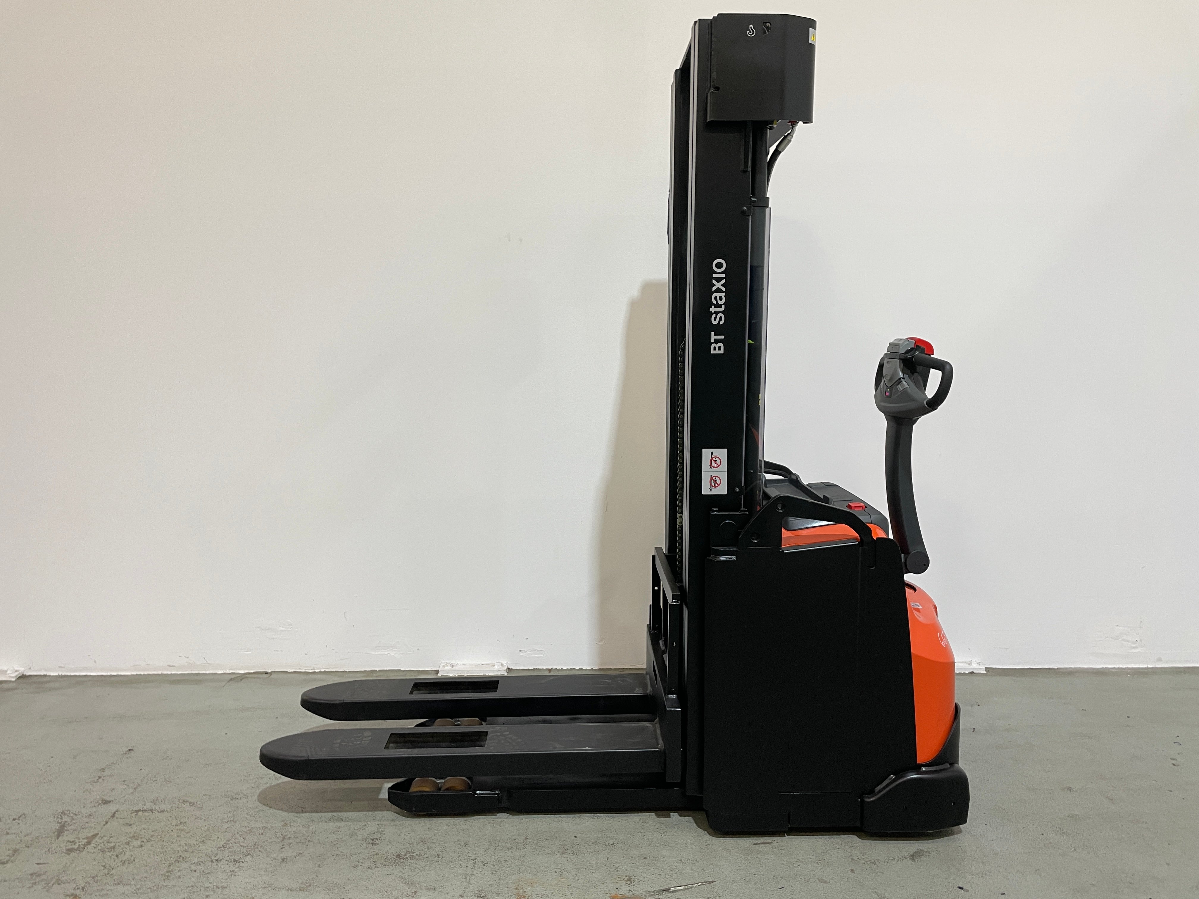 Elektrischer Hochhubwagen Toyota SWE160 (BJ: 2019)