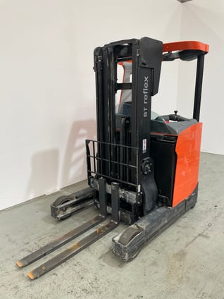 Schubmaststapler Toyota RRE160H (BJ: 2018)