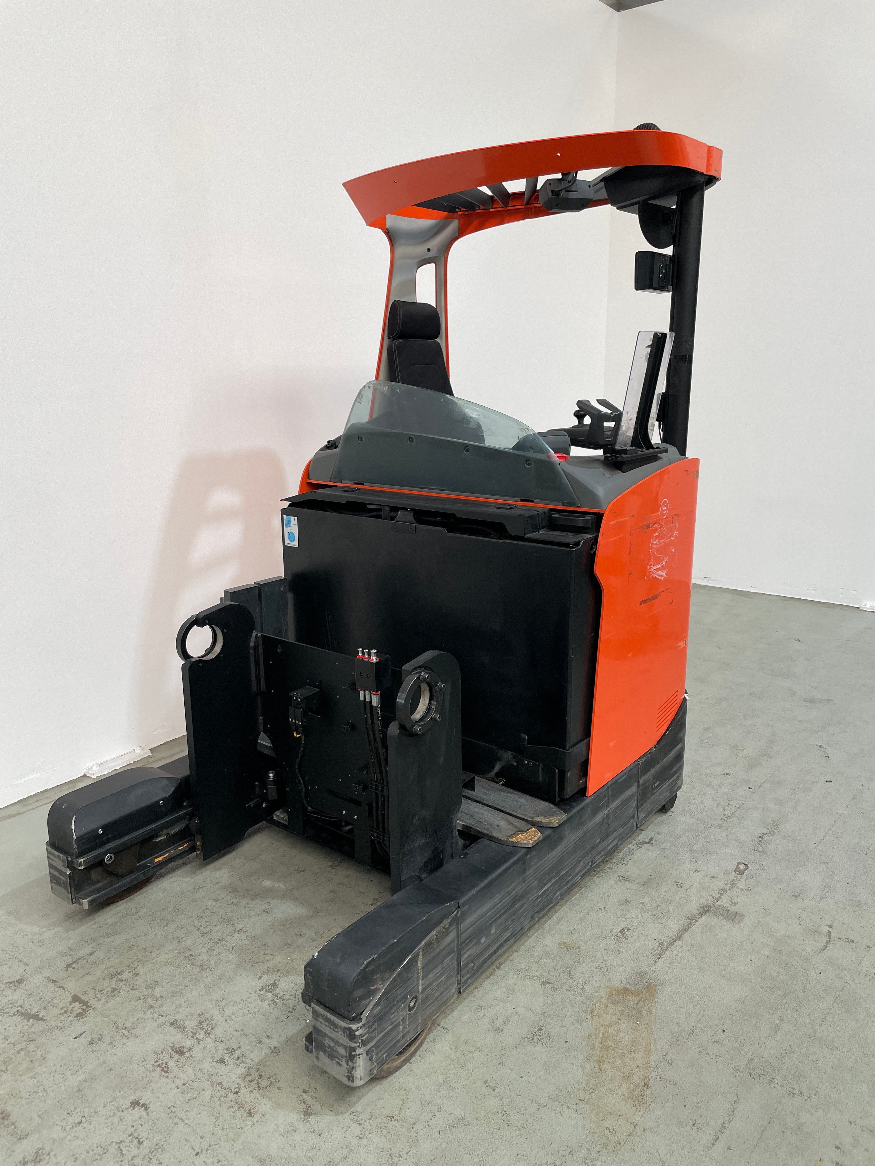 Schubmaststapler Toyota RRE200H (BJ: 2019)