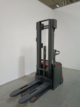 Elektrischer Hochhubwagen Toyota SWE160 (BJ: 2019)