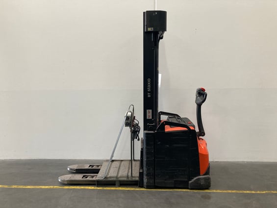 Elektrischer Hochhubwagen Toyota SWE160L (BJ: 2019)