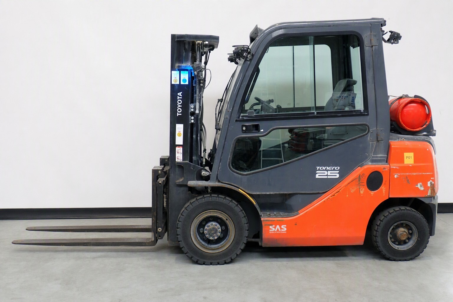 Treibgasstapler Toyota 02-8FGF25 (BJ: 2019)