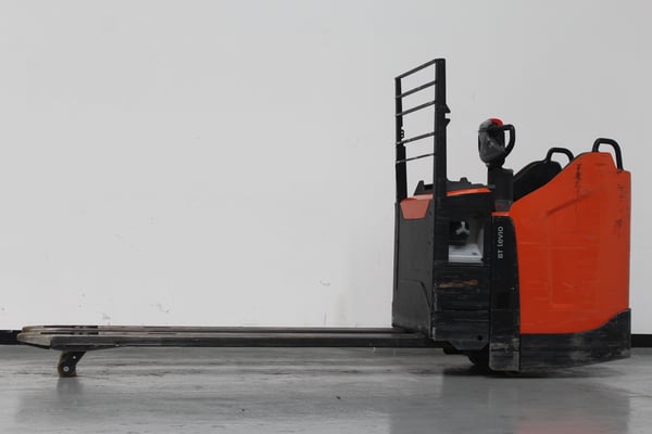 Elektrischer Niederhubwagen Toyota LPE200 (BJ: 2019)