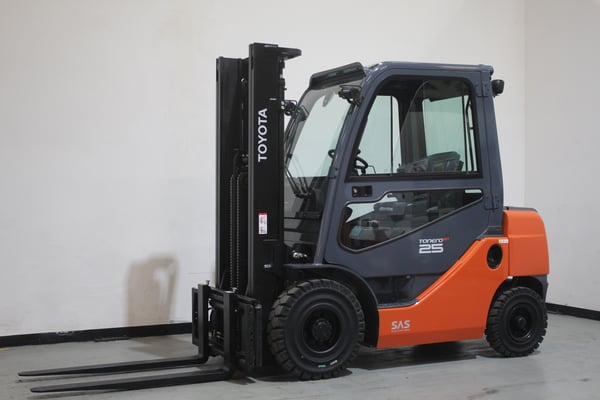 Dieselstapler Toyota 06-8FD25F (BJ: 2019)