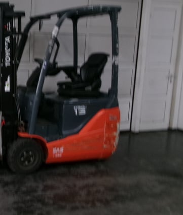 Elektro 3 Rad-Stapler Toyota 8FBE15T (BJ: 2019)