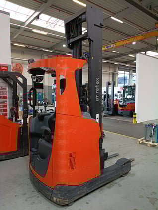 Schubmaststapler Toyota RRE160H (BJ: 2019)