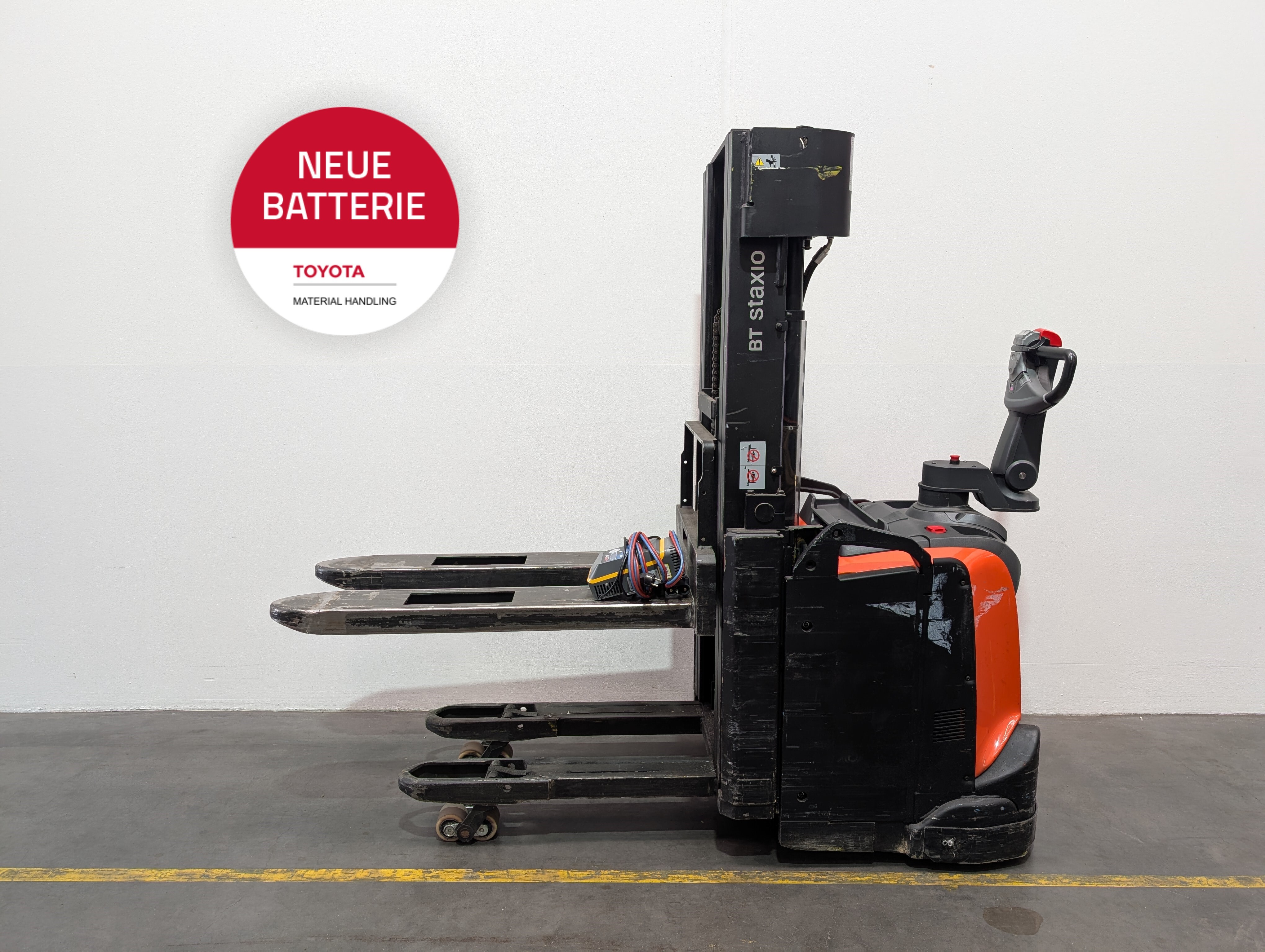 Elektrischer Hochhubwagen Toyota SPE200L (BJ: 2019)