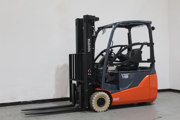 Elektro 3 Rad-Stapler Toyota 8FBE18T (BJ: 2019)