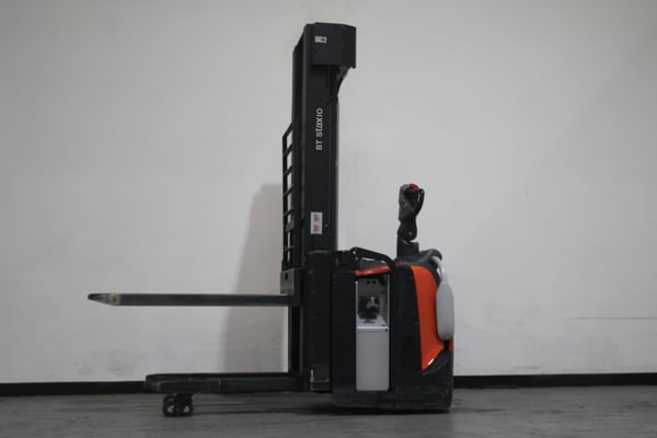 Elektrischer Hochhubwagen Toyota SPE160L (BJ: 2019)