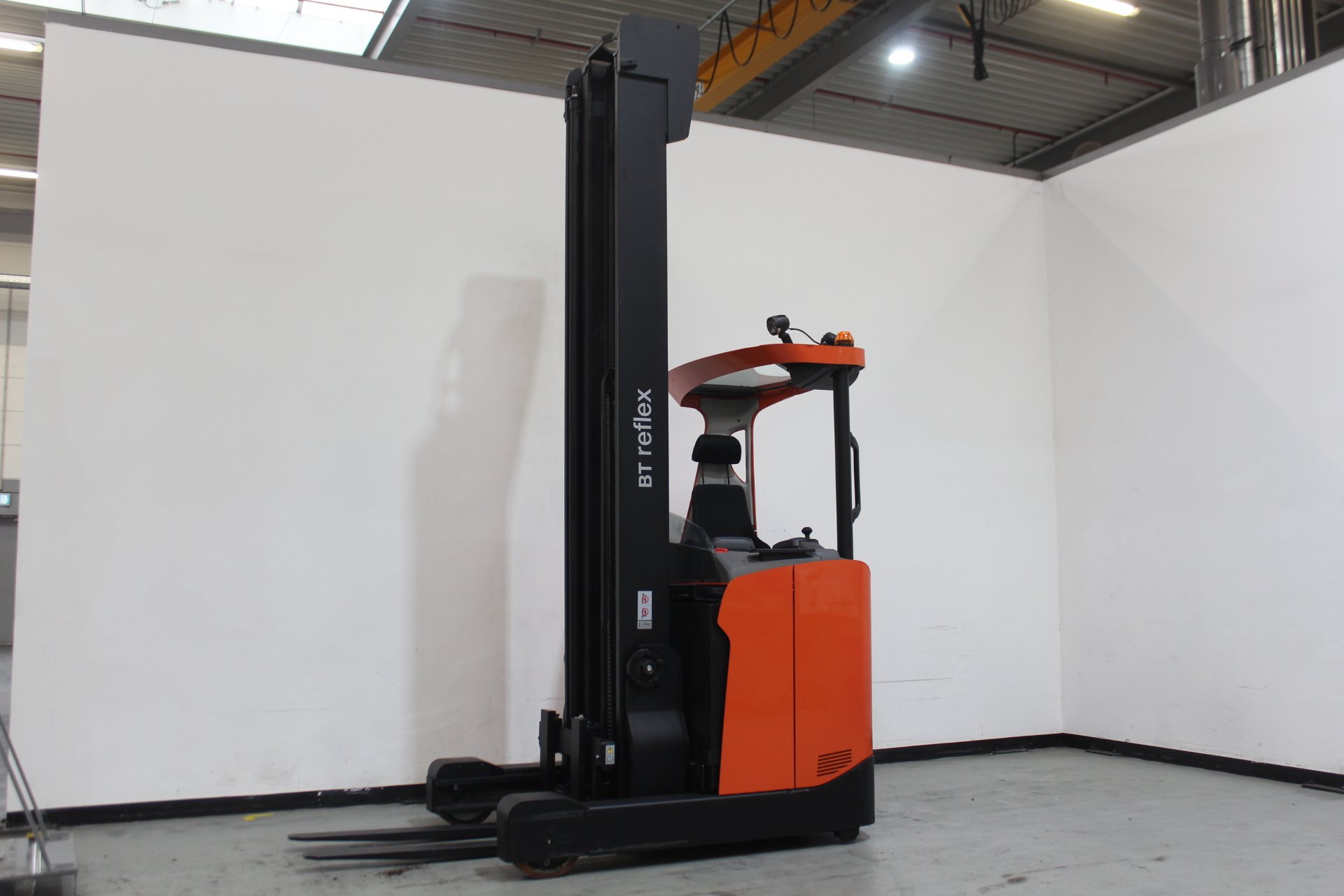 Schubmaststapler Toyota RRE160HE (BJ: 2020)