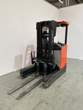 Schubmaststapler Toyota RRE200H (BJ: 2020)