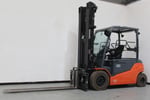 Elektro 4 Rad-Stapler Toyota 8FBMT40 (BJ: 2020)