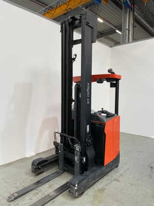 Schubmaststapler Toyota RRE160HE (BJ: 2020)