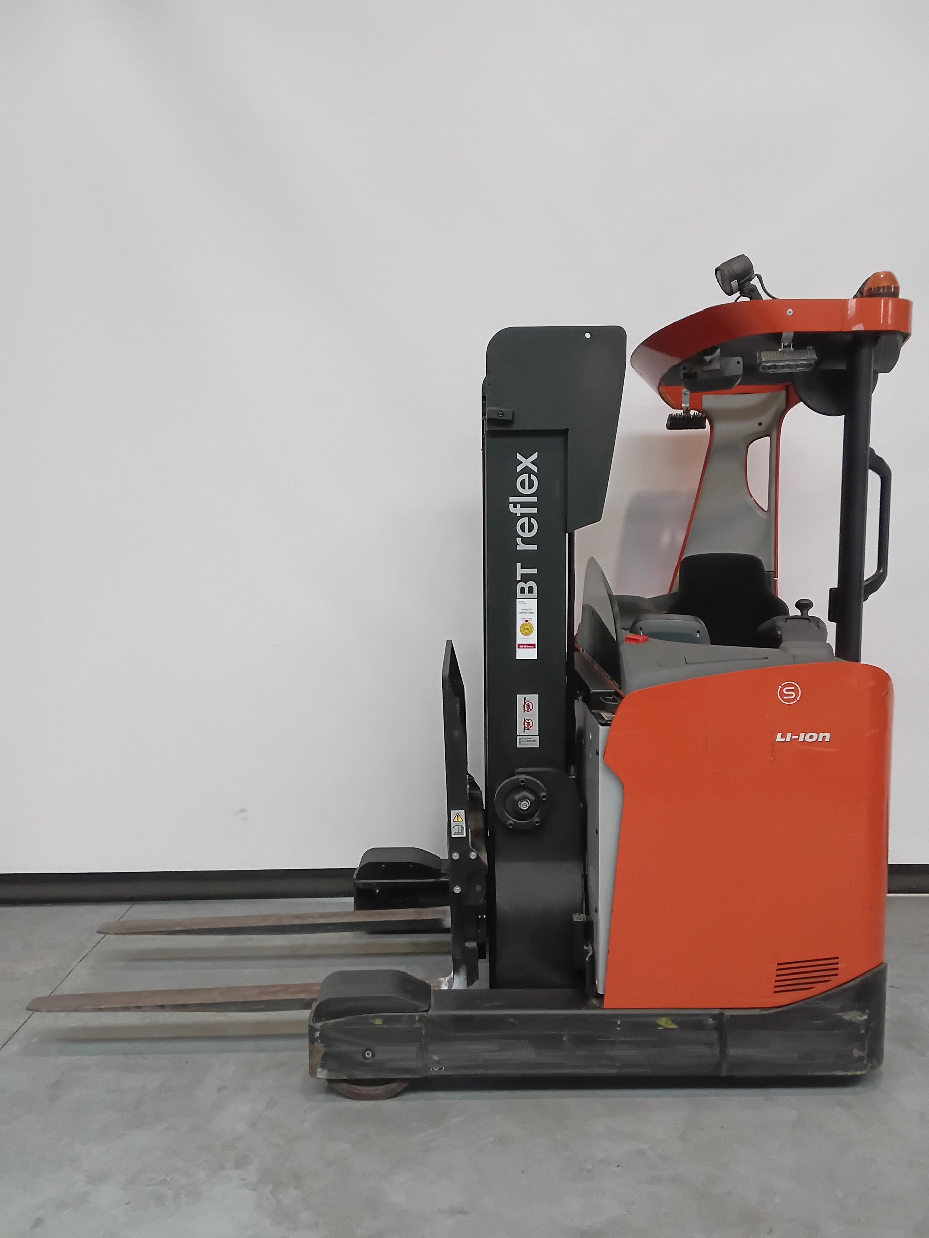 Schubmaststapler Toyota RRE140H (BJ: 2020)
