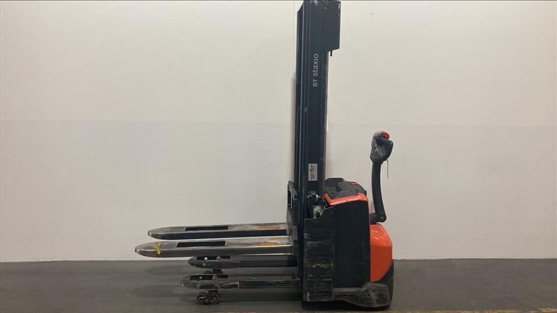 Elektrischer Hochhubwagen Toyota SWE120L (BJ: 2020)