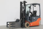 Elektro 3 Rad-Stapler Toyota 8FBE16T (BJ: 2020)