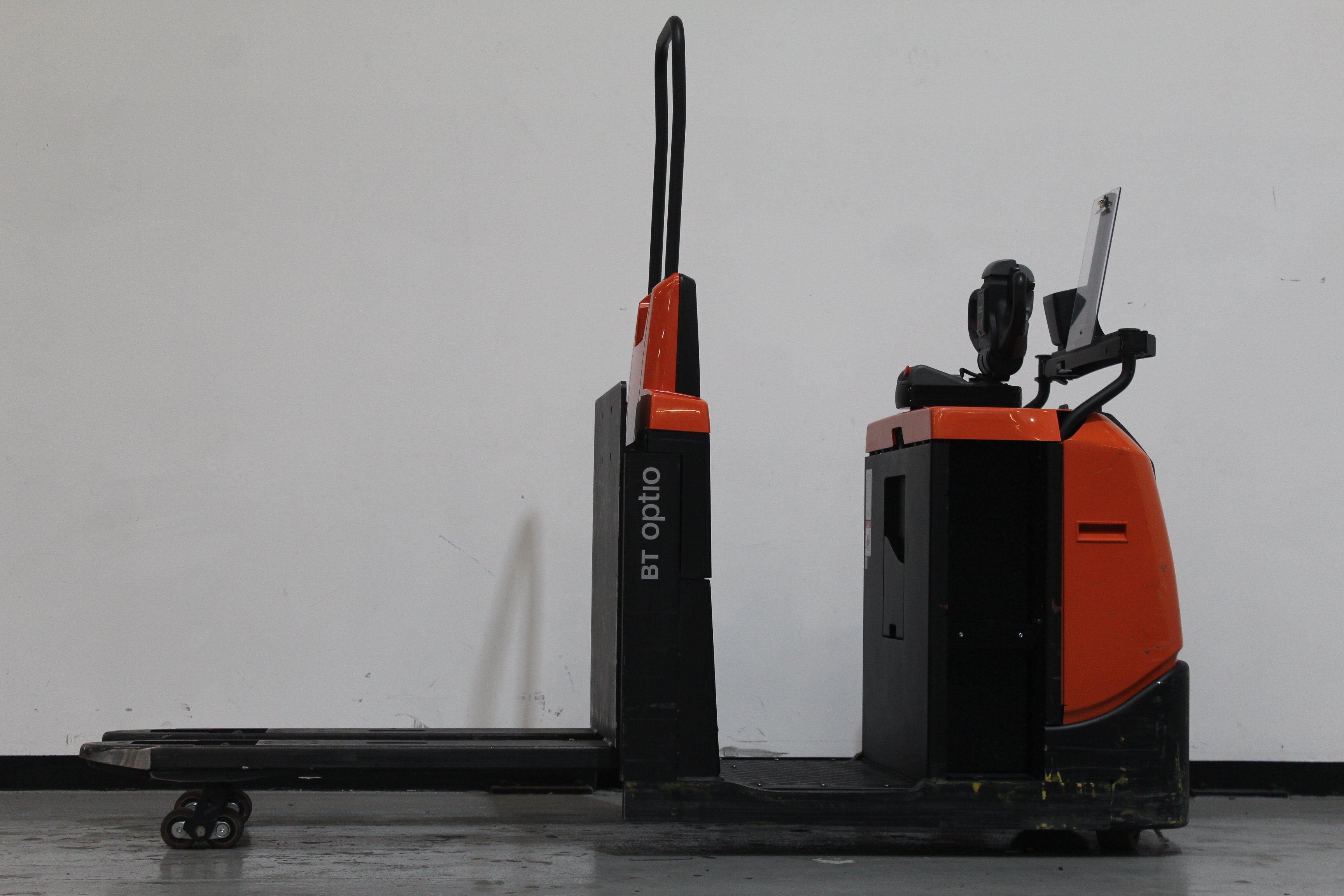 Niederhubkommissionierer Toyota OSE250 (BJ: 2020)