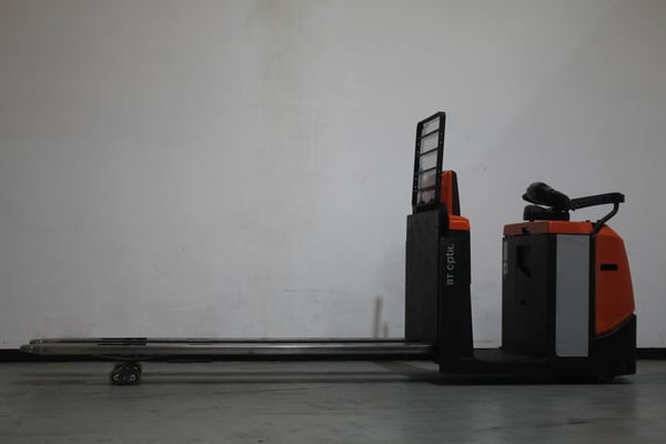 Niederhubkommissionierer Toyota OSE250 (BJ: 2020)