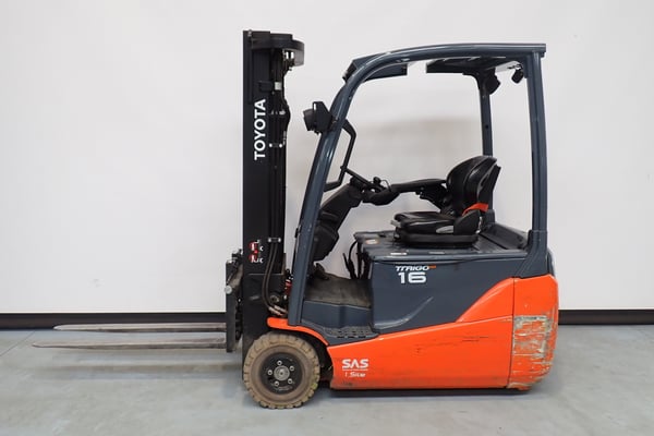 Elektro 3 Rad-Stapler Toyota 8FBE16T (BJ: 2020)