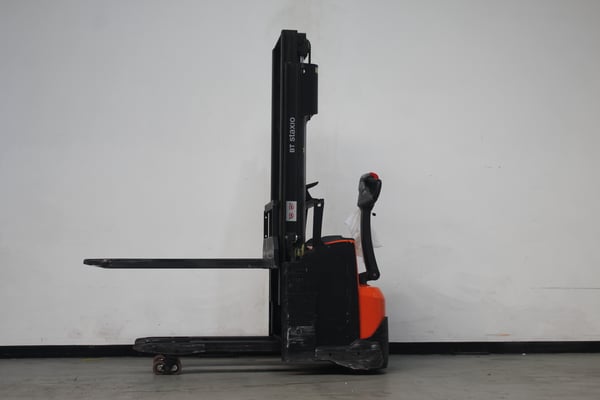 Elektrischer Hochhubwagen Toyota SWE120L (BJ: 2021)
