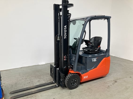 Elektro 3 Rad-Stapler Toyota 8FBEK16T (BJ: 2021)