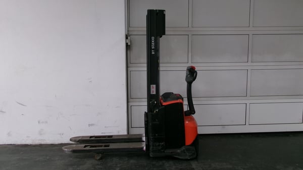 Elektrischer Hochhubwagen Toyota SWE120L (BJ: 2021)