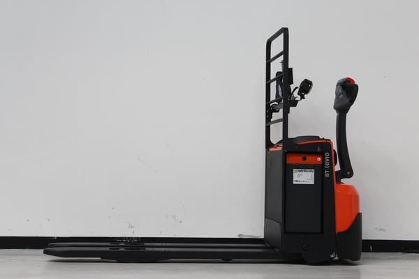 Elektrischer Niederhubwagen Toyota LWE200 (BJ: 2021)