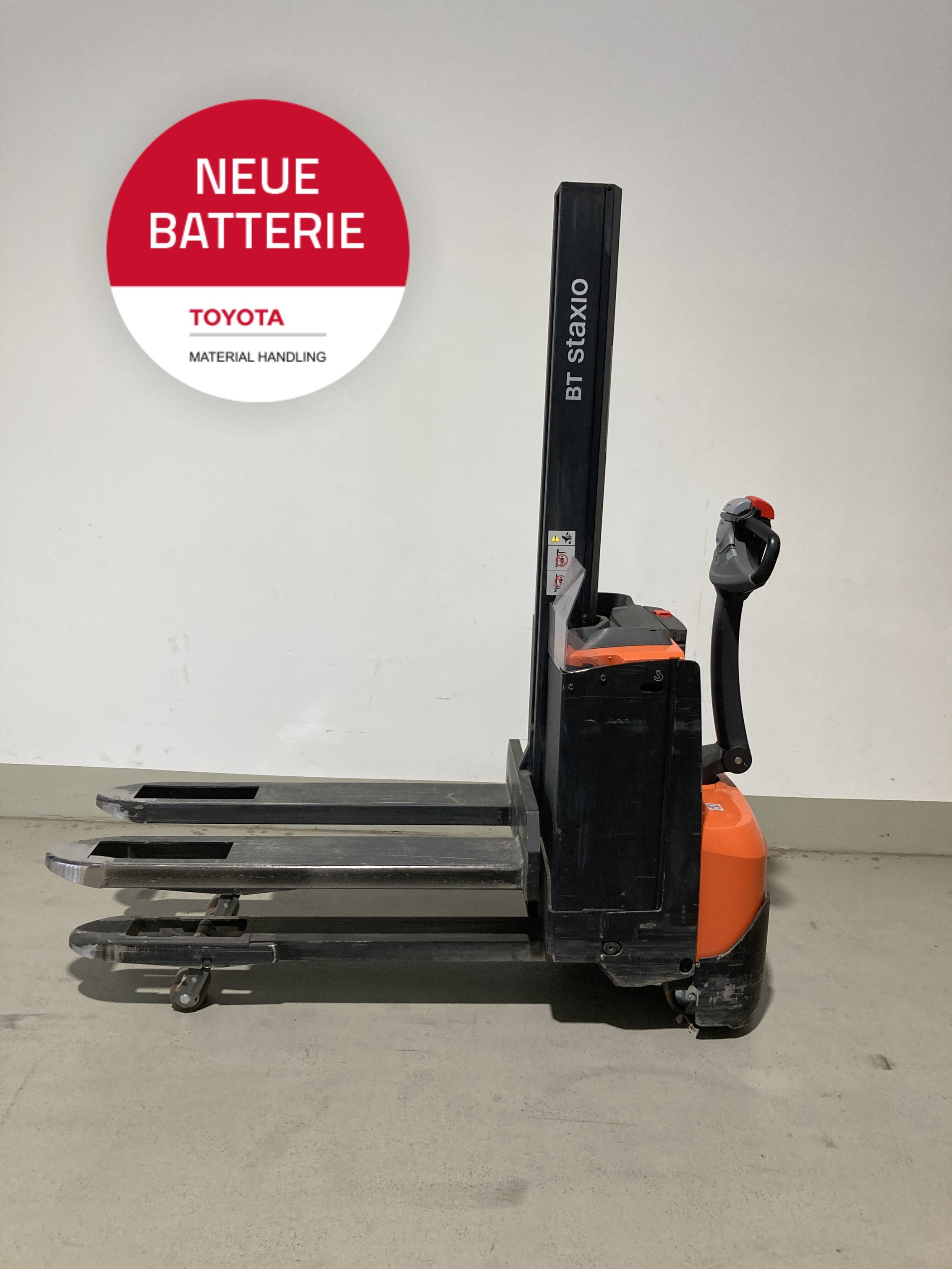 Elektrischer Hochhubwagen Toyota SWE080L (BJ: 2021)