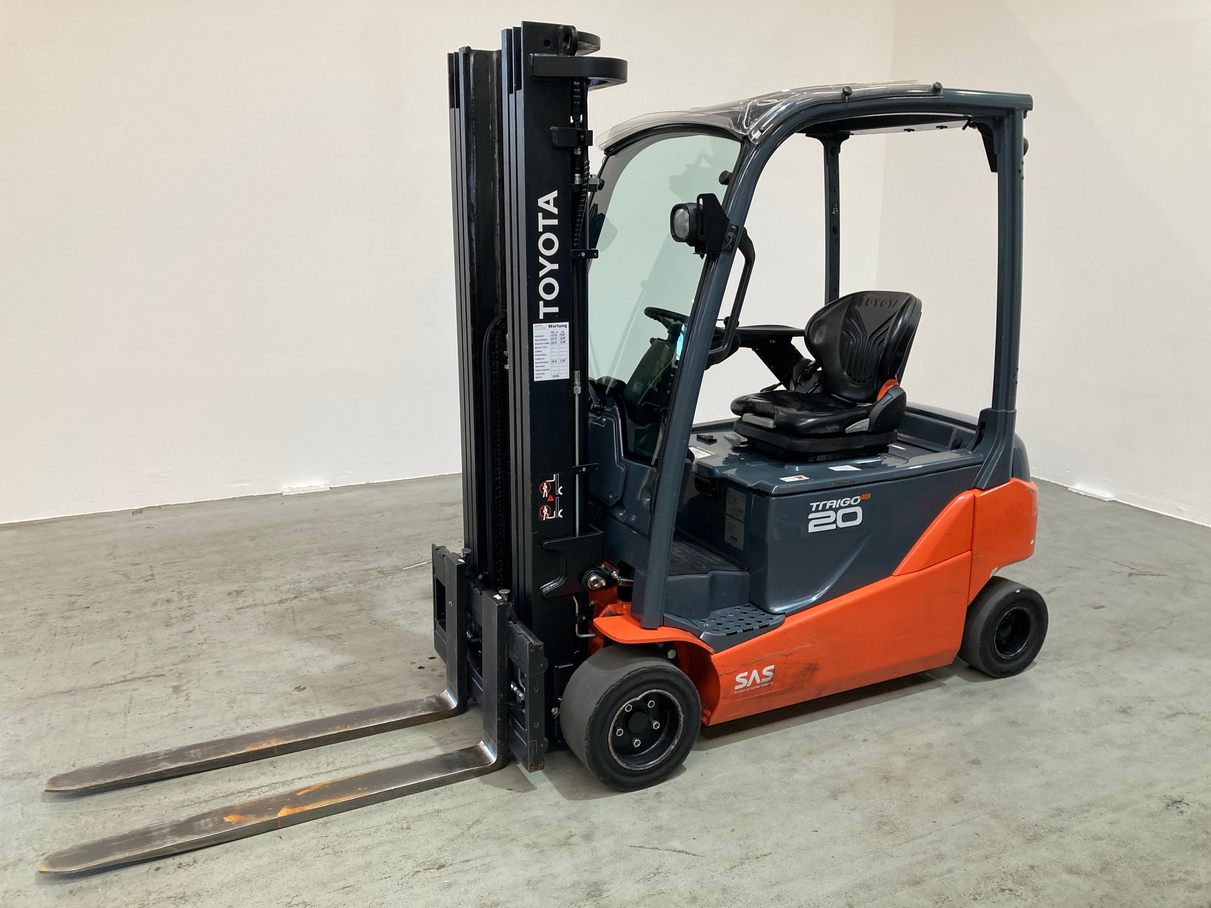 Elektro 4 Rad-Stapler Toyota 8FBM20T (BJ: 2021)