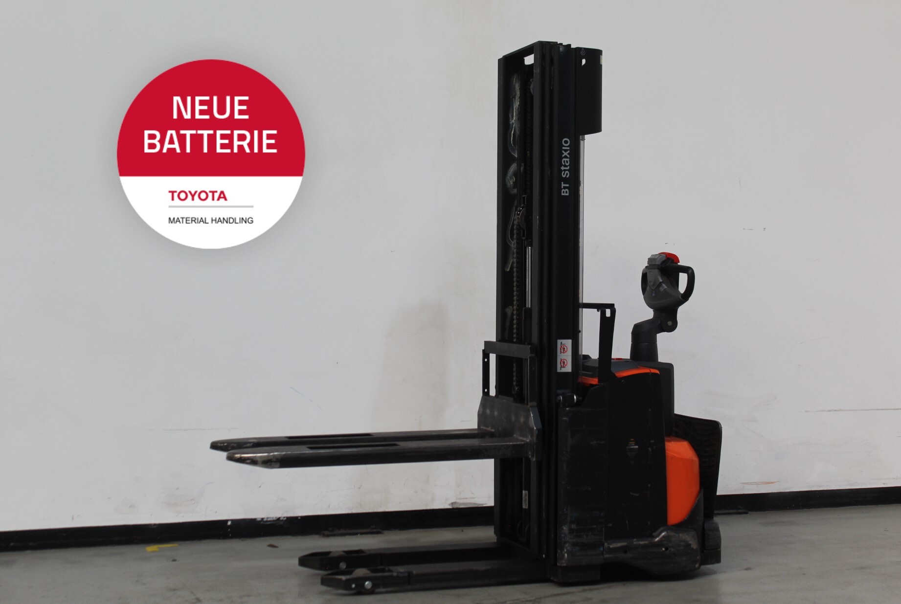 Elektrischer Hochhubwagen Toyota SWE120 (BJ: 2021)