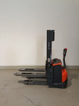 Elektrischer Hochhubwagen Toyota SWE120L (BJ: 2021)