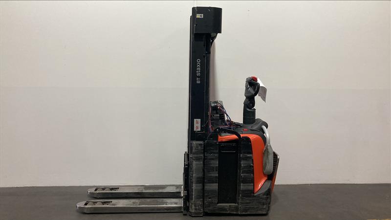 Elektrischer Hochhubwagen Toyota SPE160L (BJ: 2021)