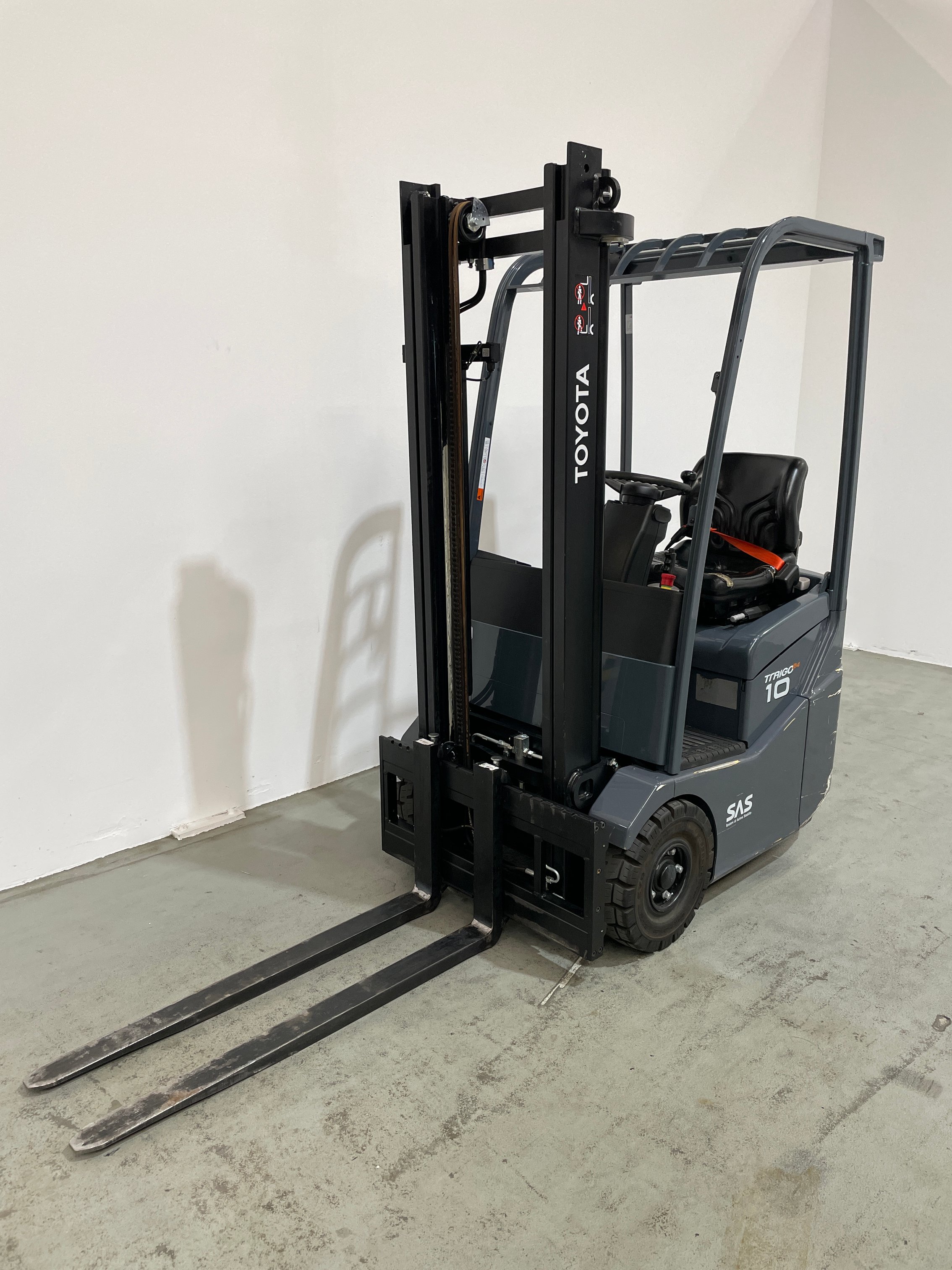 Elektro 3 Rad-Stapler Toyota 7FBEST10 (BJ: 2021)