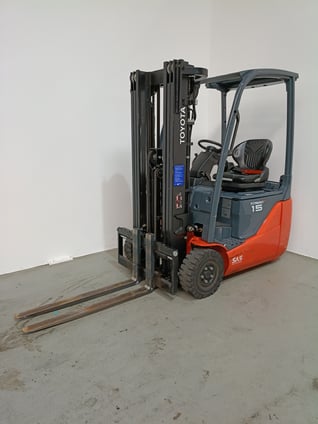 Elektro 3 Rad-Stapler Toyota 8FBE15T (BJ: 2021)