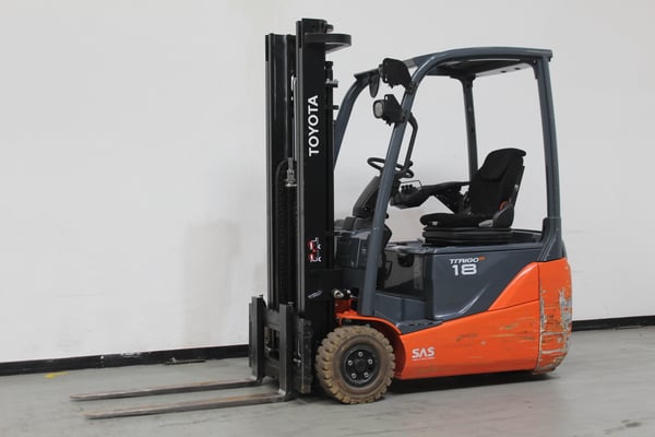 Elektro 3 Rad-Stapler Toyota 8FBEK18T (BJ: 2021)
