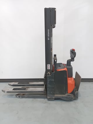Elektrischer Hochhubwagen Toyota SWE140 (BJ: 2021)
