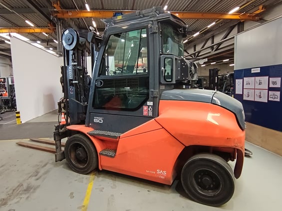 Elektro 4 Rad-Stapler Toyota 9FBM60T (BJ: 2021)