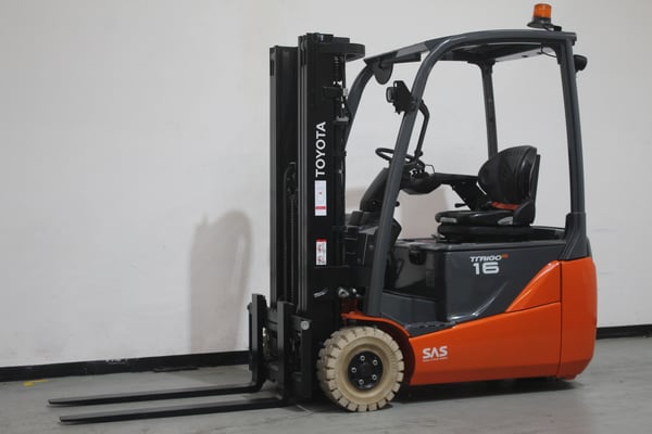 Elektro 3 Rad-Stapler Toyota 8FBEK16T (BJ: 2021)