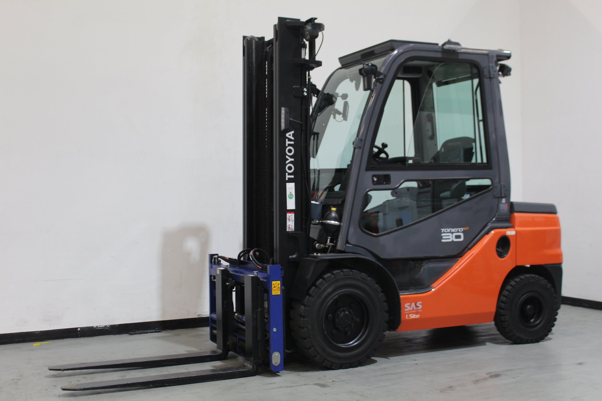 Dieselstapler Toyota 56-8FD30F (BJ: 2021)