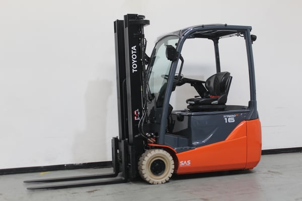 Elektro 3 Rad-Stapler Toyota 8FBE16T (BJ: 2021)