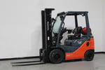 Treibgasstapler Toyota 02-8FGF18 (BJ: 2021)