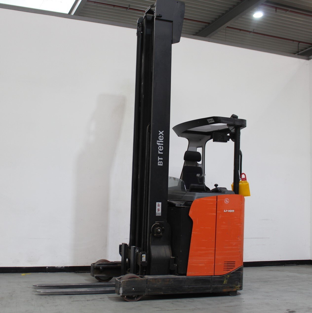 Schubmaststapler Toyota RRE140HE (BJ: 2022)